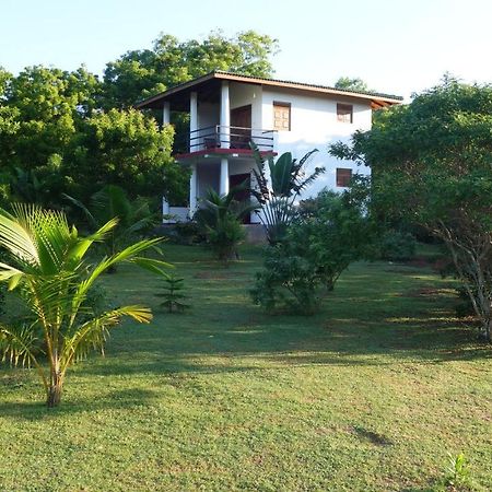 Salt Lake Cabanas & Restaurant Tangalle Exterior foto