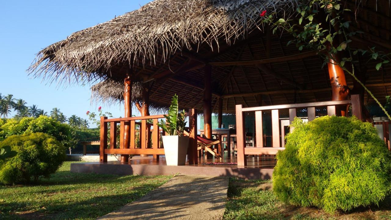 Salt Lake Cabanas & Restaurant Tangalle Exterior foto